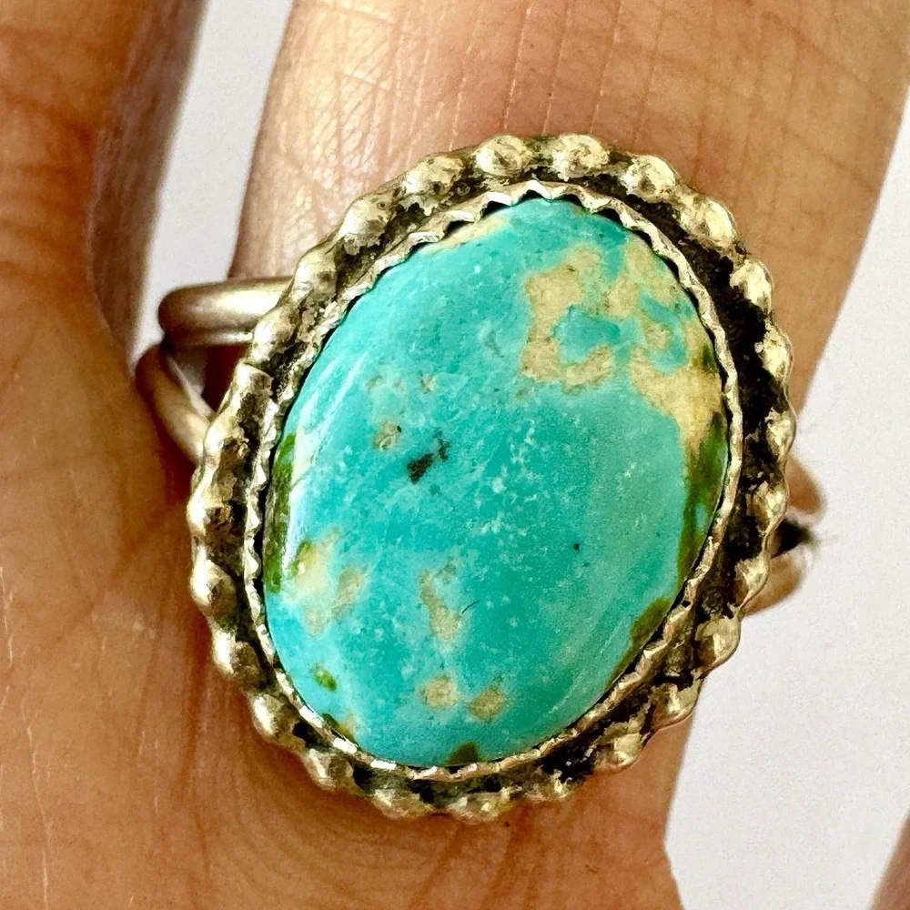 Navajo Turquoise Ring Sz 8 Sonoran Gold Signed Begay Dainty Sterling Native Amer
